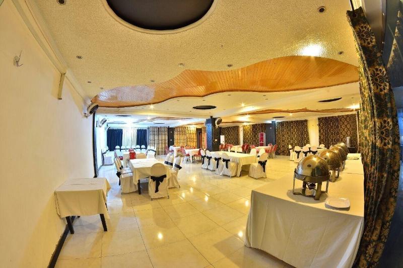Ballagio Hotel image