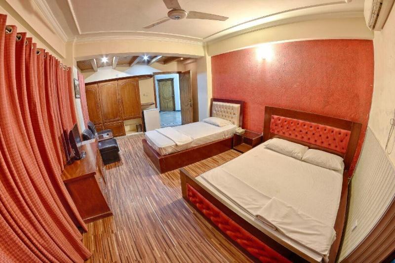 Ballagio Hotel image