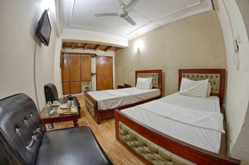 Ballagio Hotel image
