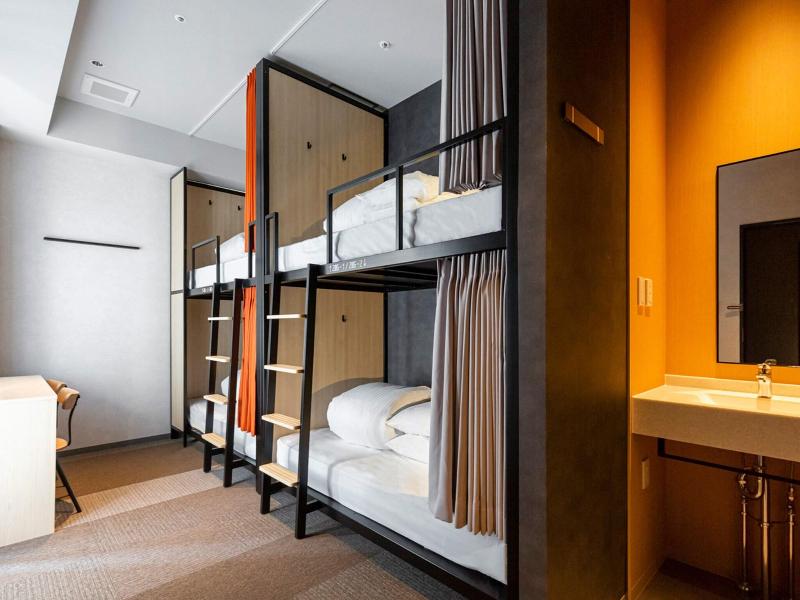 Akabaneholic Hotel Hostel image