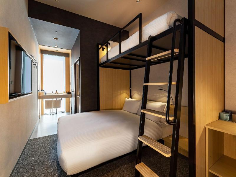 Akabaneholic Hotel Hostel image