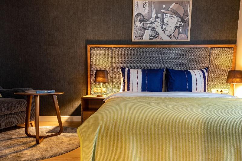 Sala Suites image