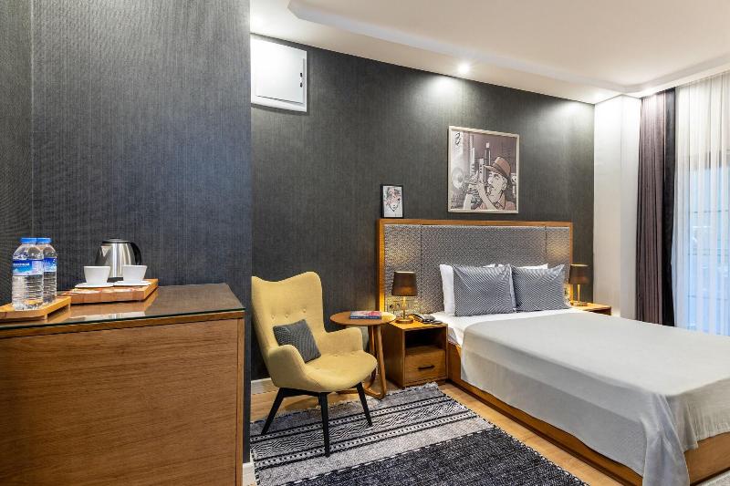 Sala Suites image