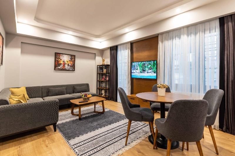Sala Suites image