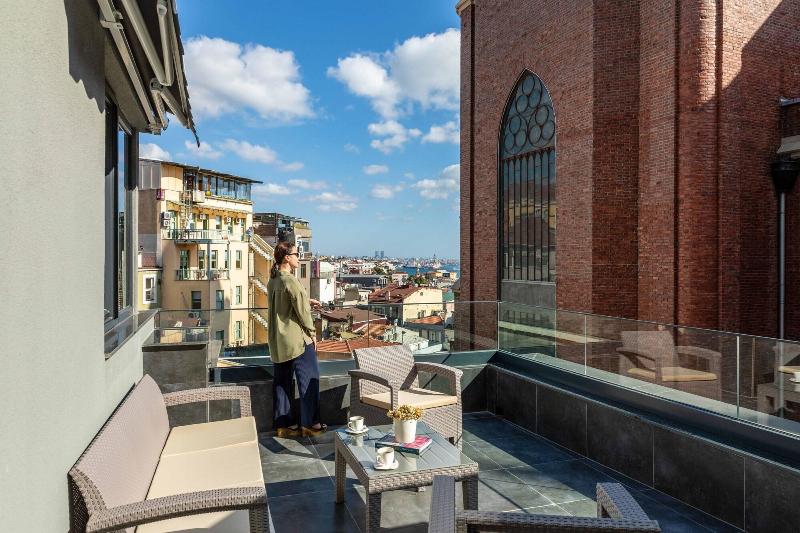 Sala Suites image