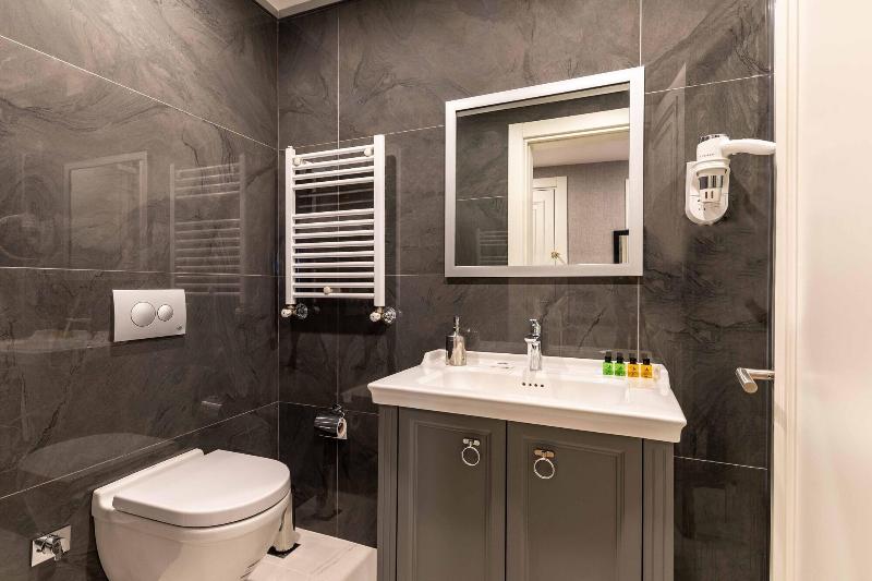 Sala Suites image