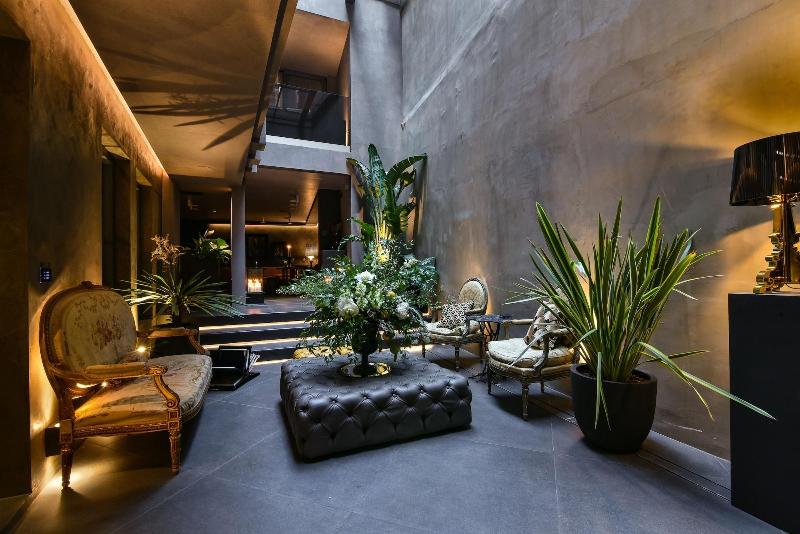 Nikiou Suites image