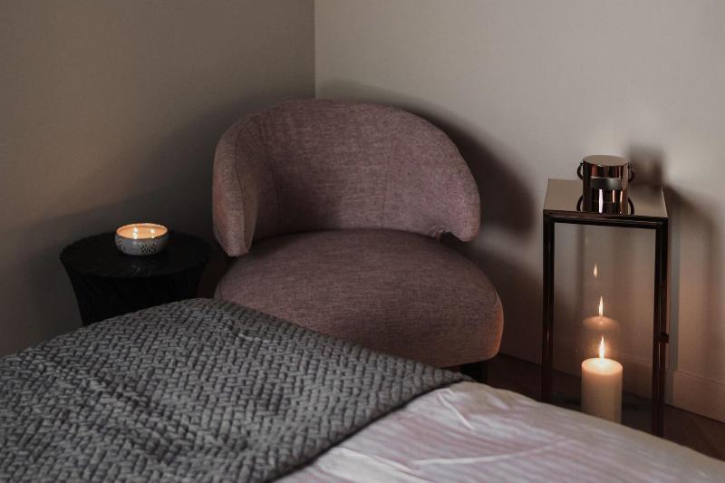 Nikiou Suites image