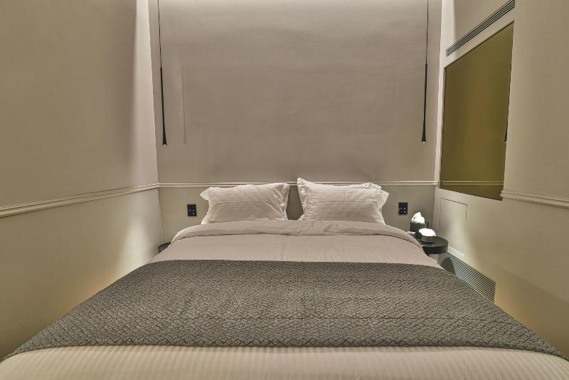 Nikiou Suites image
