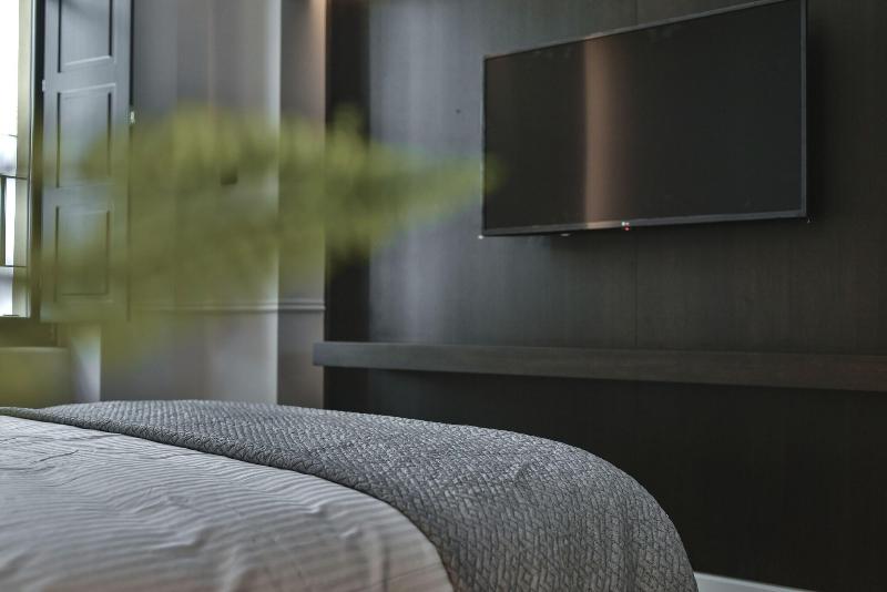 Nikiou Suites image
