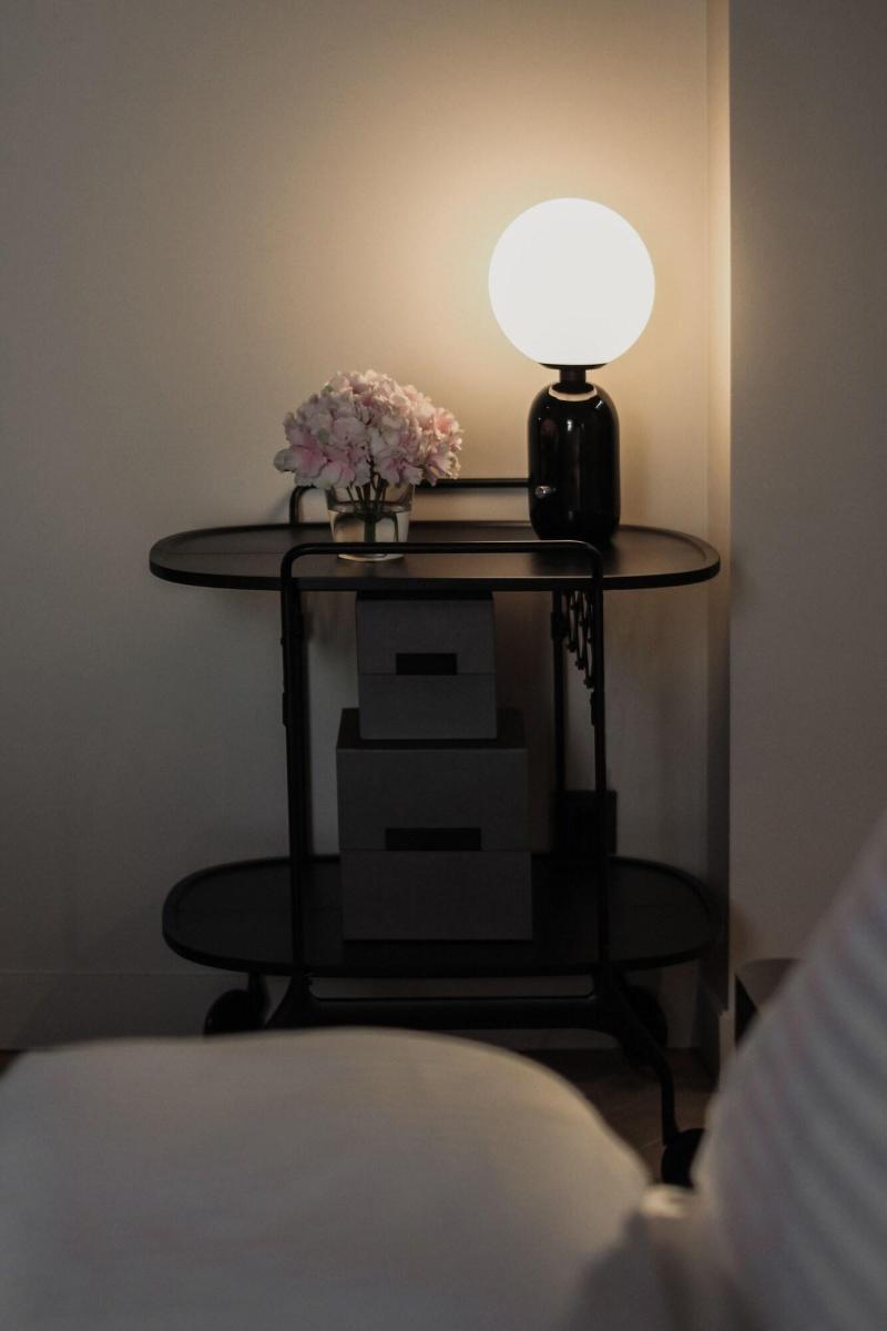 Nikiou Suites image
