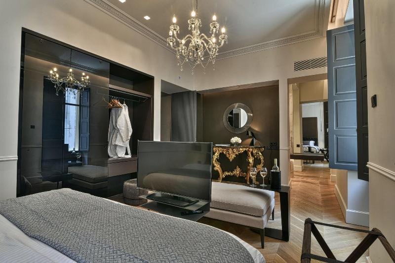 Nikiou Suites image