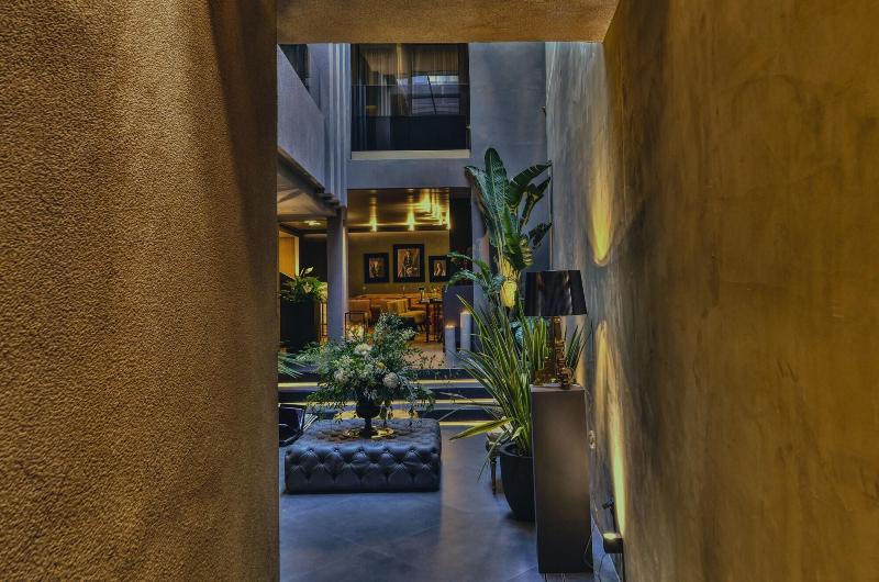 Nikiou Suites image