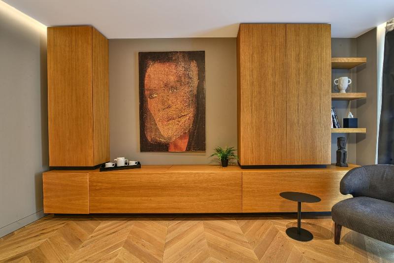 Nikiou Suites image