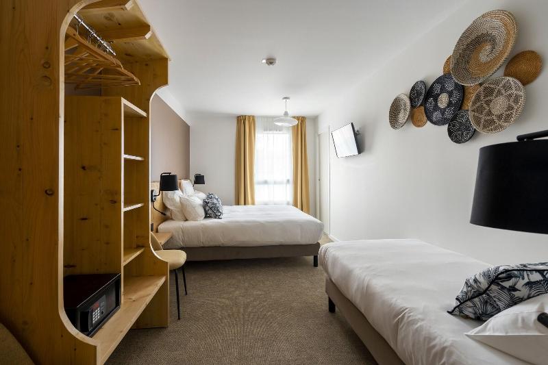 Hotel Le 25 image