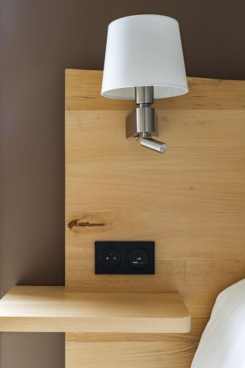 Hotel Le 25 image