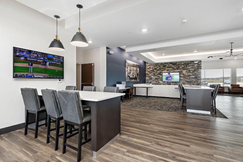 Creekside Hotel Parkville