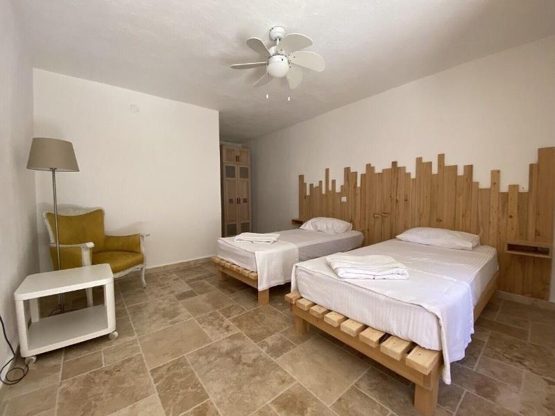 Sur7 Boutique Hotel image