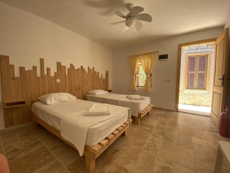 Sur7 Boutique Hotel image