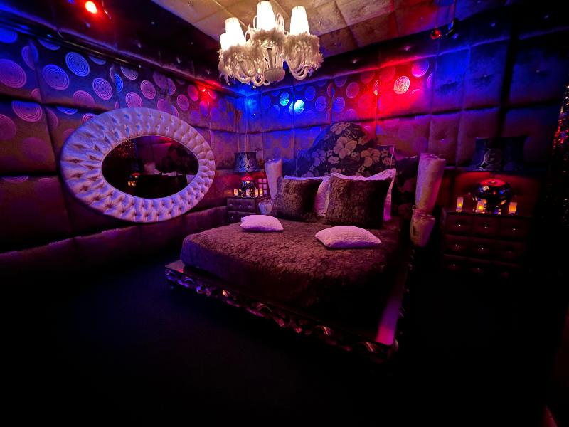 X Hotel Salem image