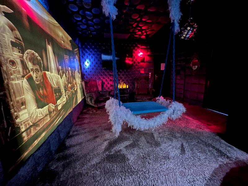 X Hotel Salem image