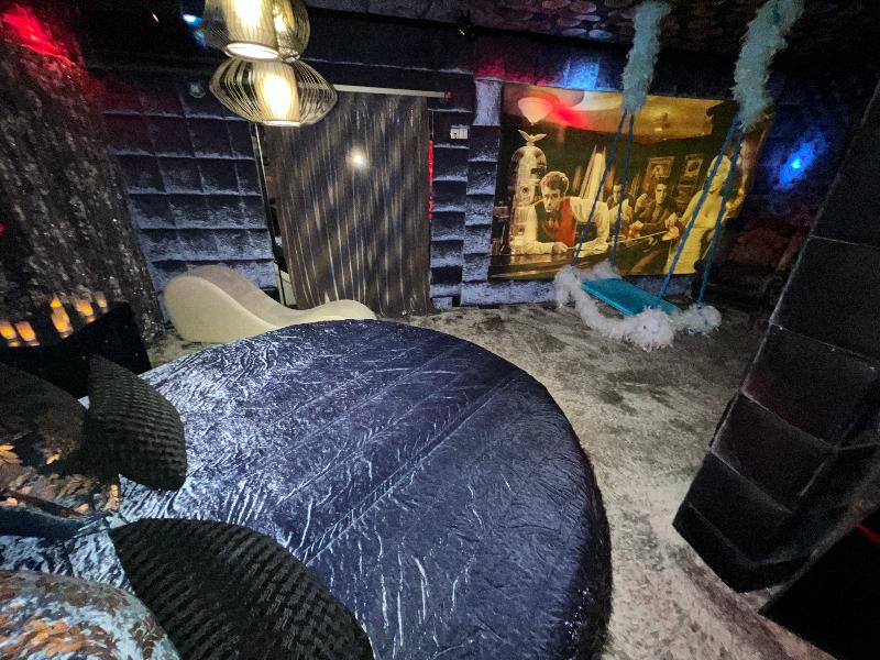 X Hotel Salem image