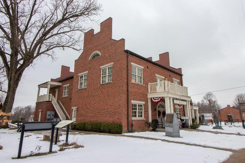 Nauvoo Temple House Hotel — general view