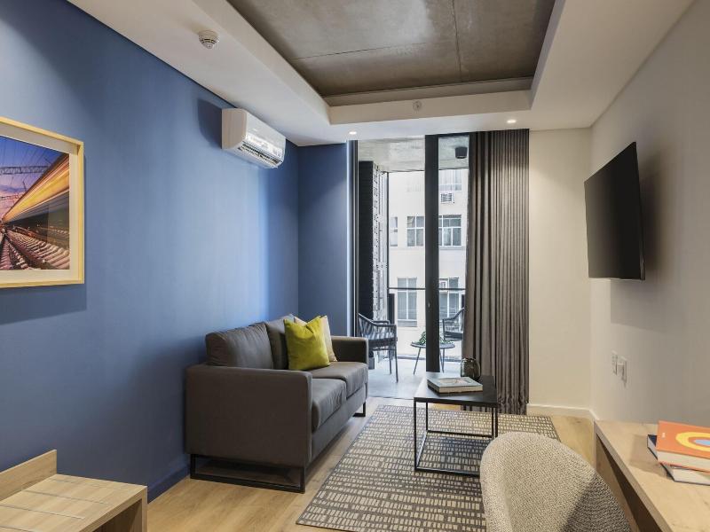 Home Suite Hotels Station House image