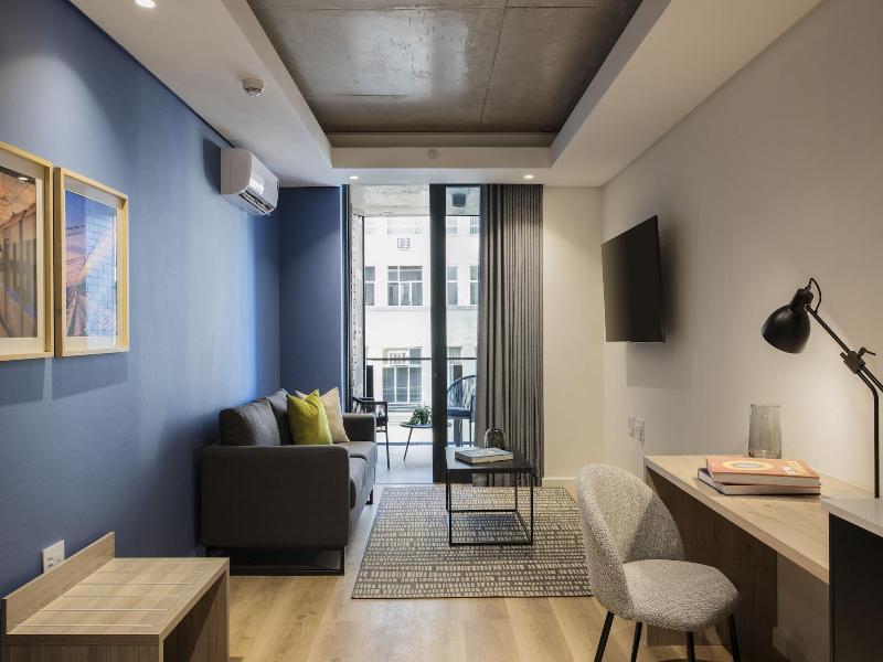 Home Suite Hotels Station House image