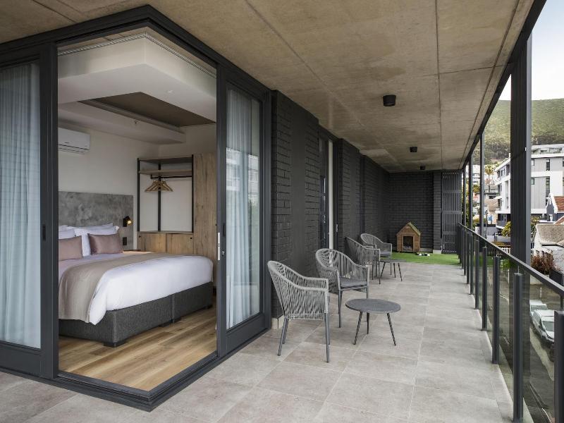 Home Suite Hotels Station House image