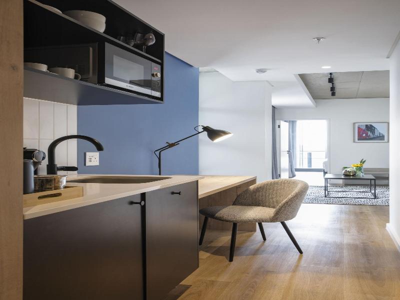 Home Suite Hotels Station House image