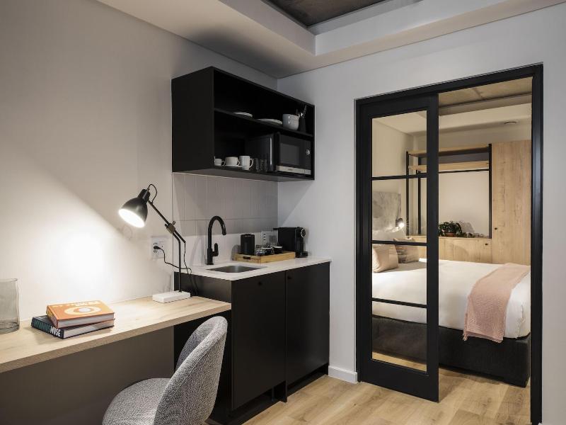 Home Suite Hotels Station House image