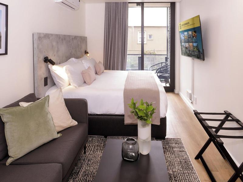Home Suite Hotels Station House image