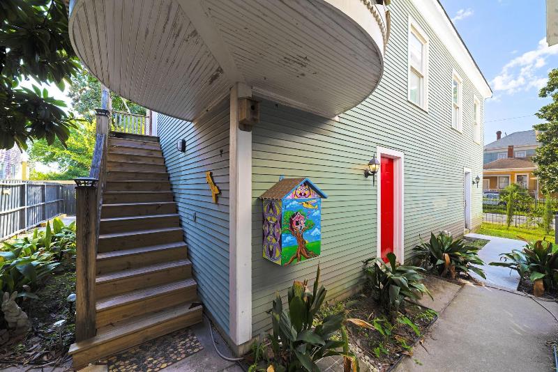 Isetta Inn Boutique Hostel 5