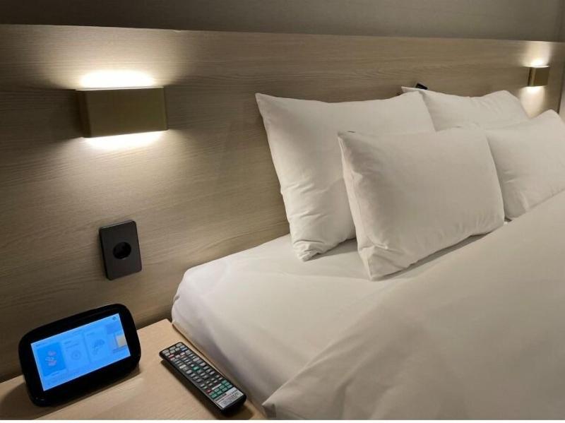 Hotel Summit image