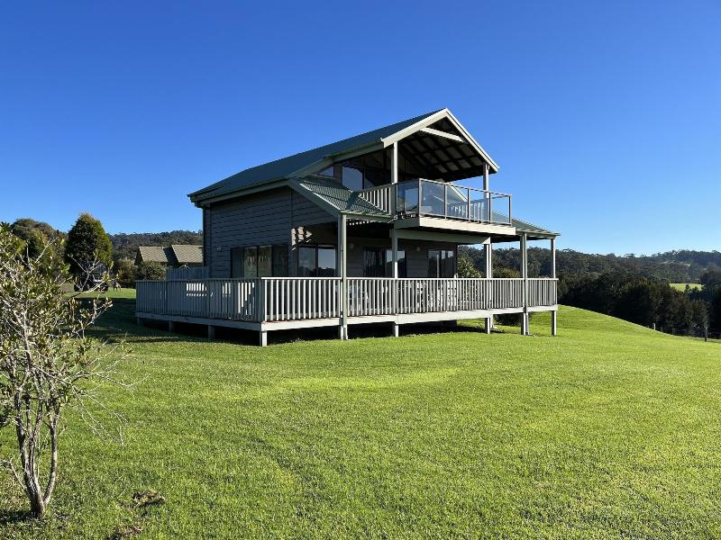 Black Bream Point Cabins image