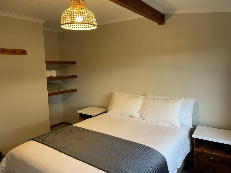 Black Bream Point Cabins image