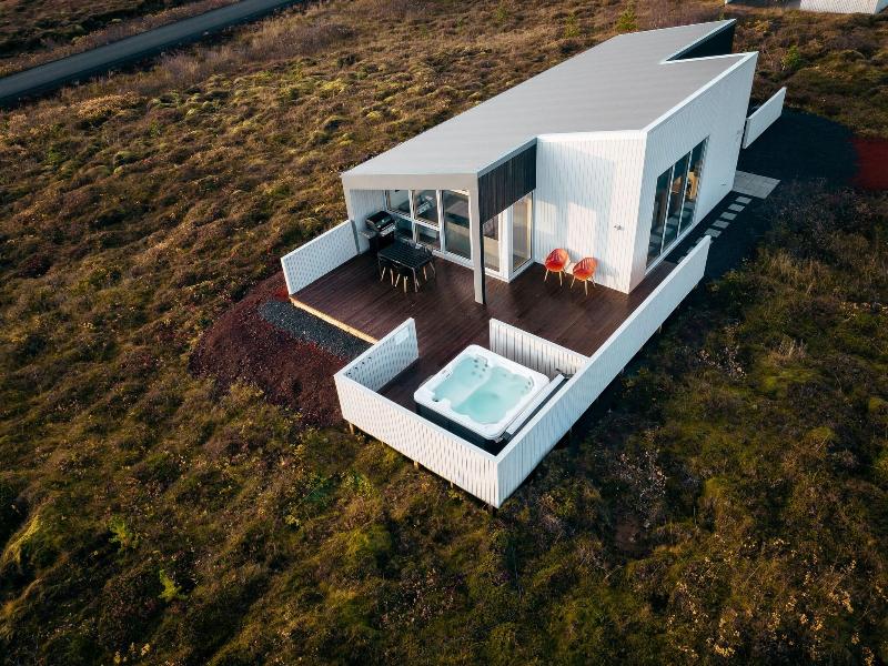 Kerbyggd Luxury House And Cottage In Golden Circl image
