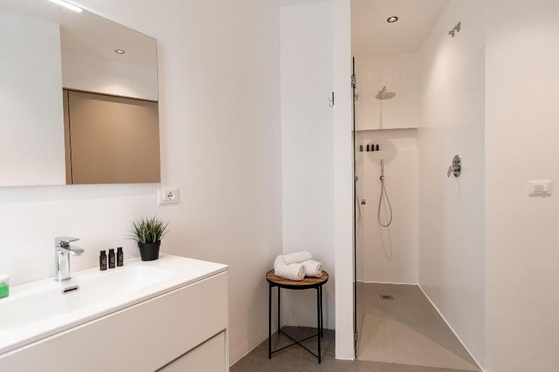 Amare Hotel Suite Apartments image