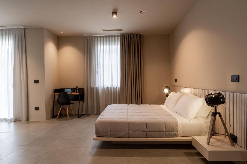 Amare Hotel Suite Apartments image
