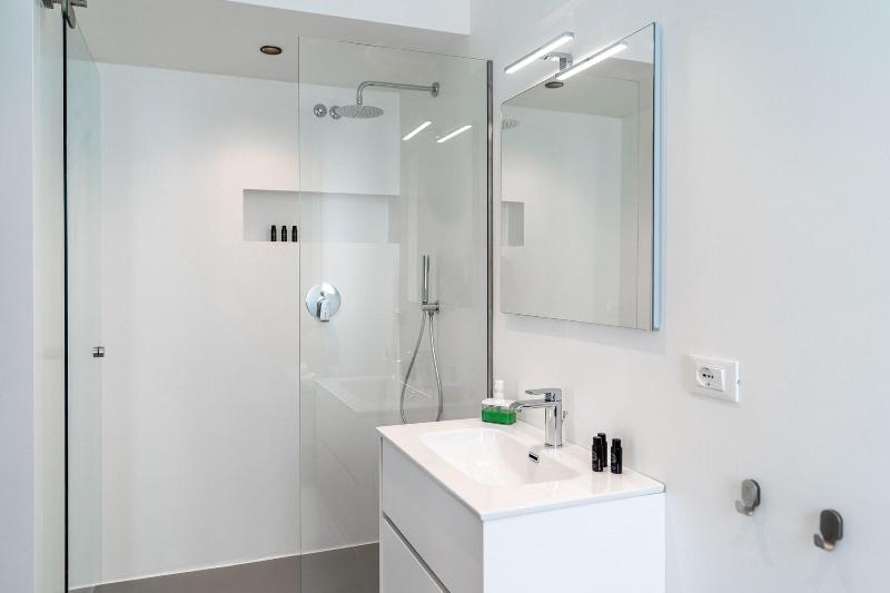 Amare Hotel Suite Apartments image