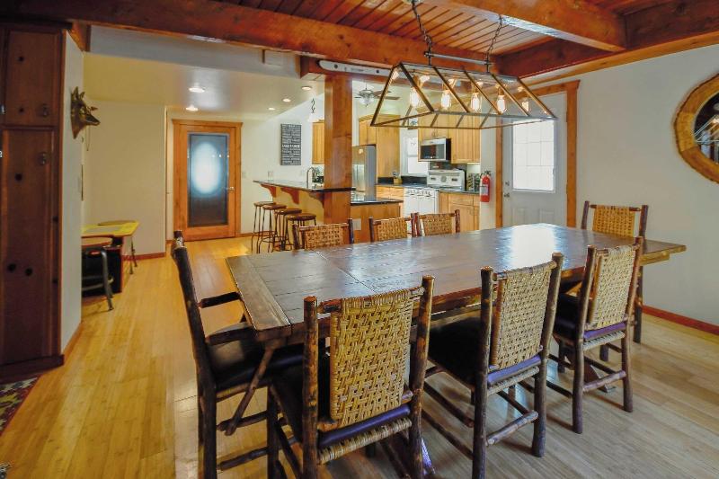 Aster By Avantstay Classic Kings Beach Cottage In image