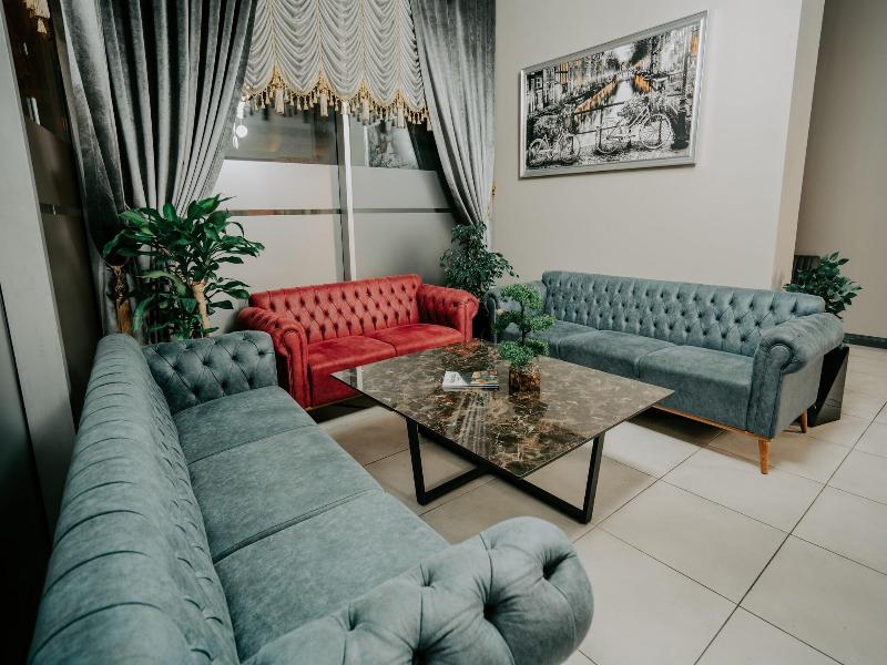 Grand Quars Hotel image