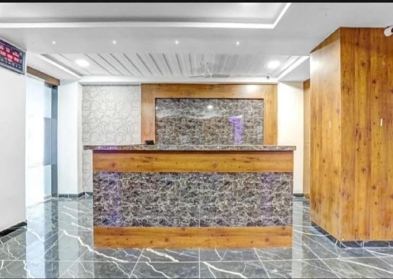 Hotel Lux Inn image