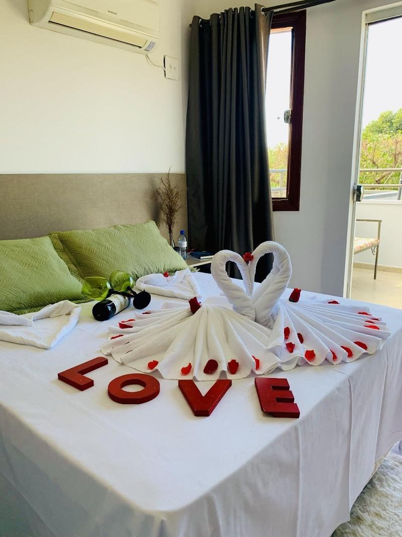 Cambara Suites image