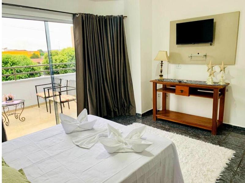 Cambara Suites image
