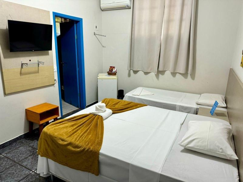 Cambara Suites image