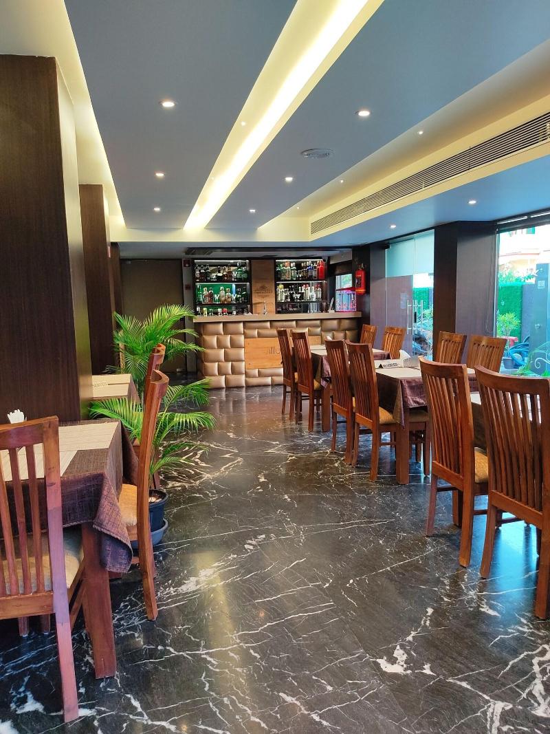 Divan Clarks Inn Goa image