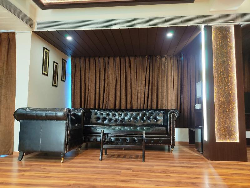 Divan Clarks Inn Goa image