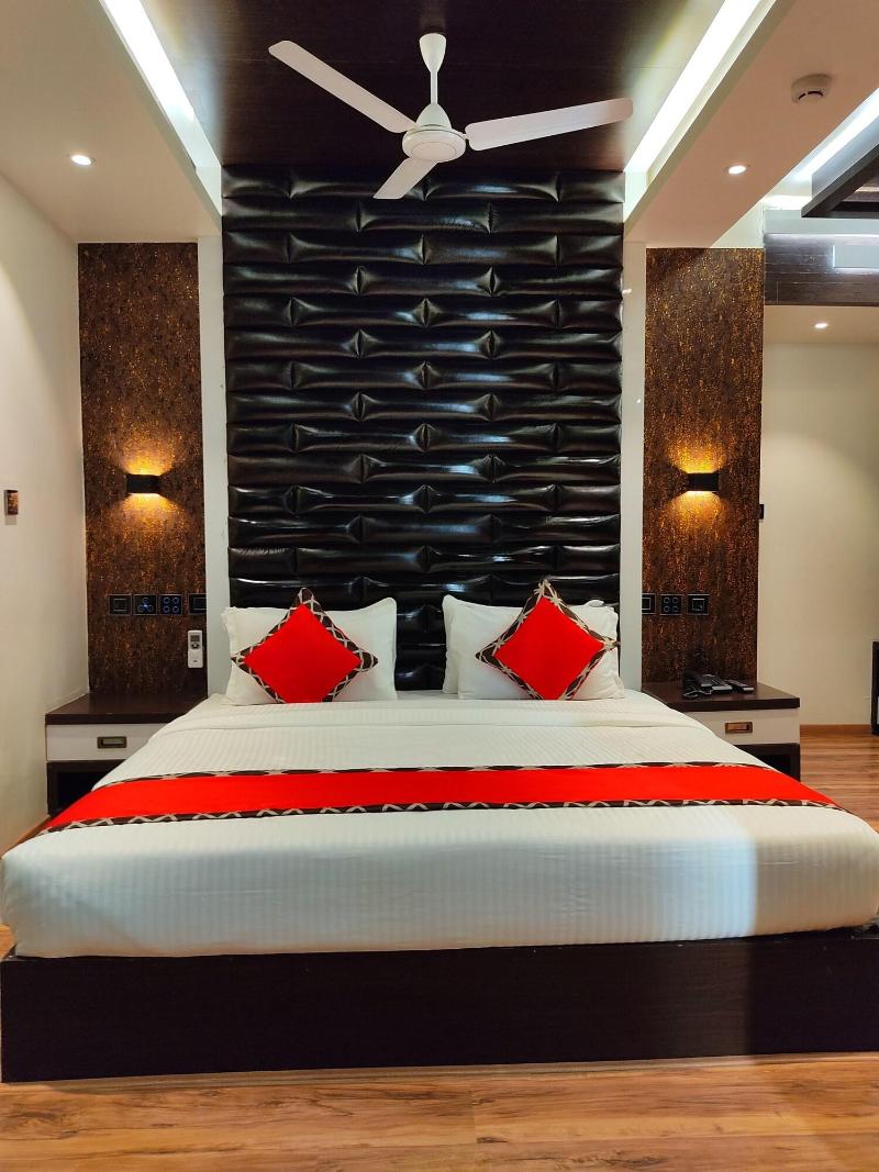 Divan Clarks Inn Goa image